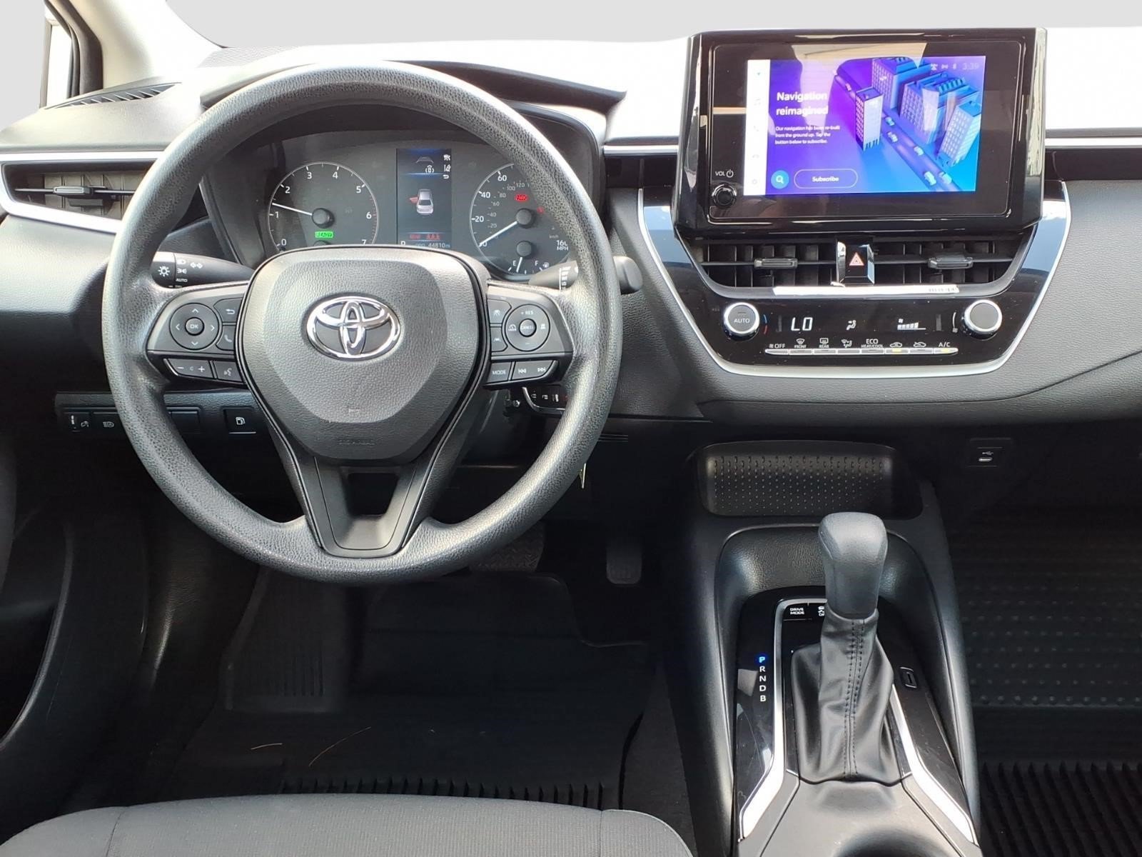 2023 Toyota Corolla LE - Photo 13