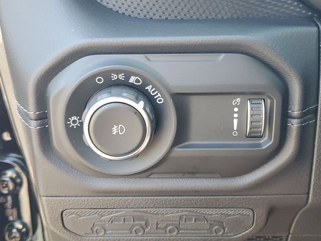 Used 2024 Black Jeep Rubicon 392 image 22