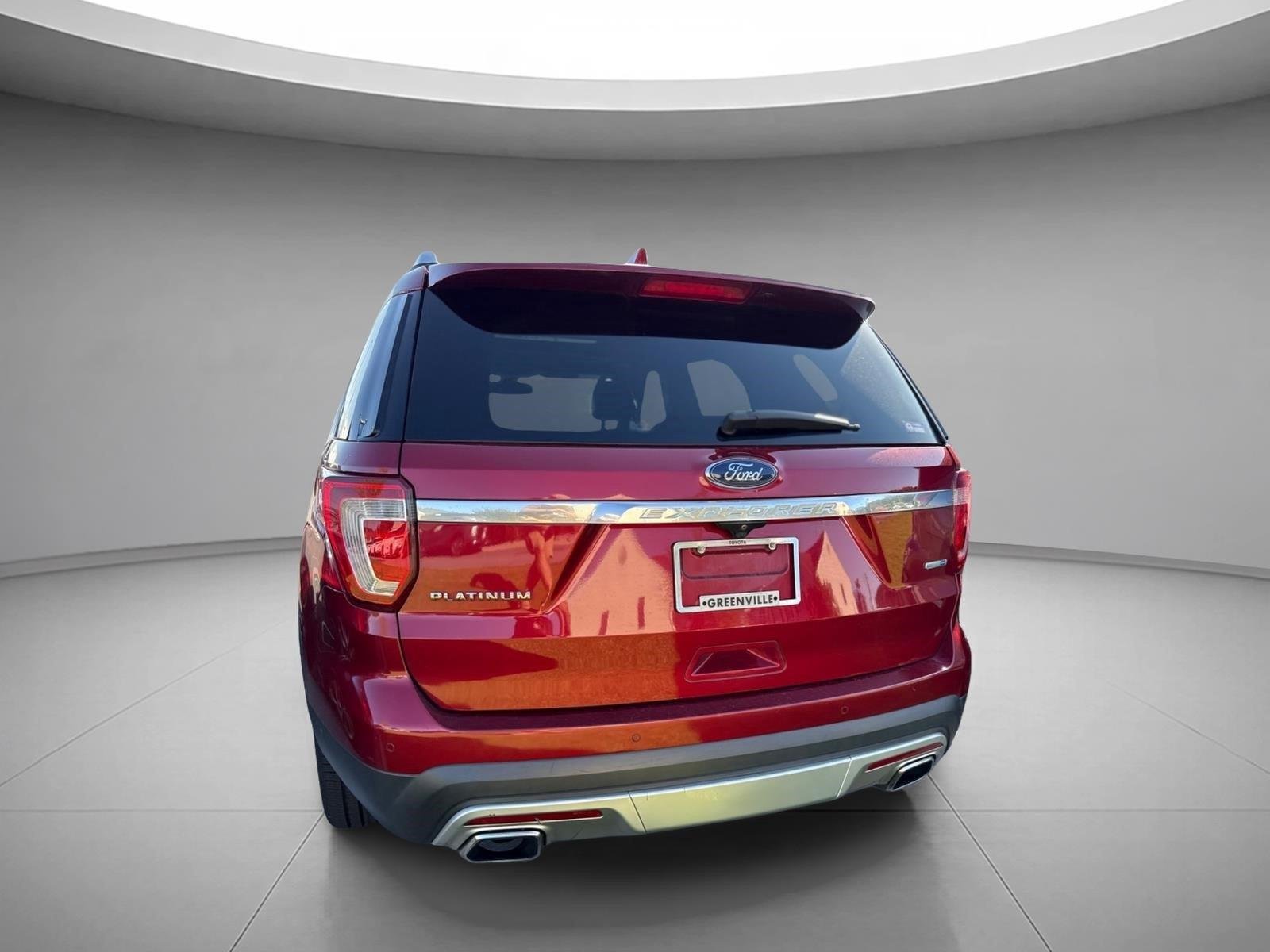 Used 2017 Ruby Red Metallic Tinted Clearcoat Ford Platinum image 12