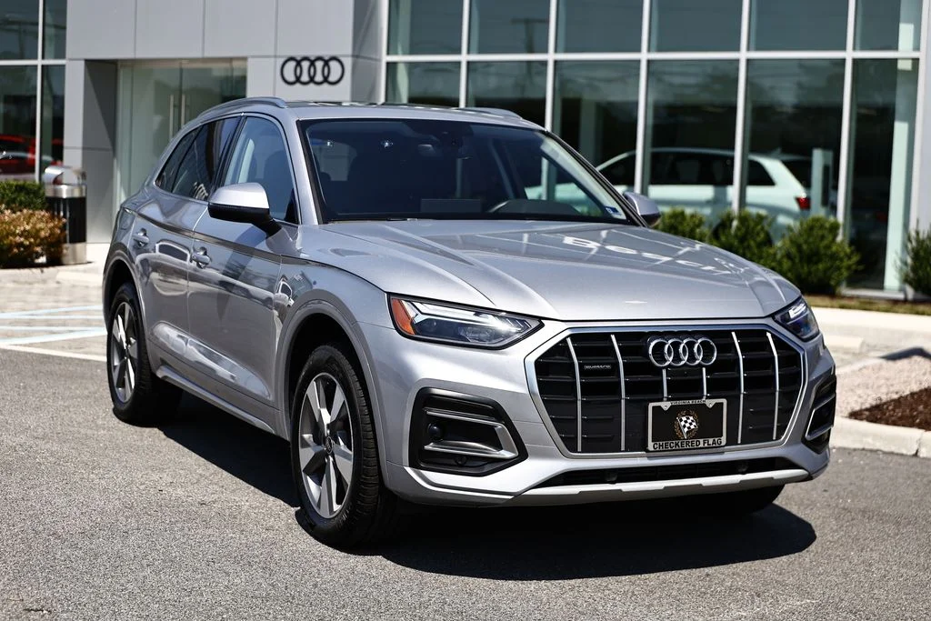 Certified Used 2023 Florett Silver Metallic Audi 40 Premium Plus image 2