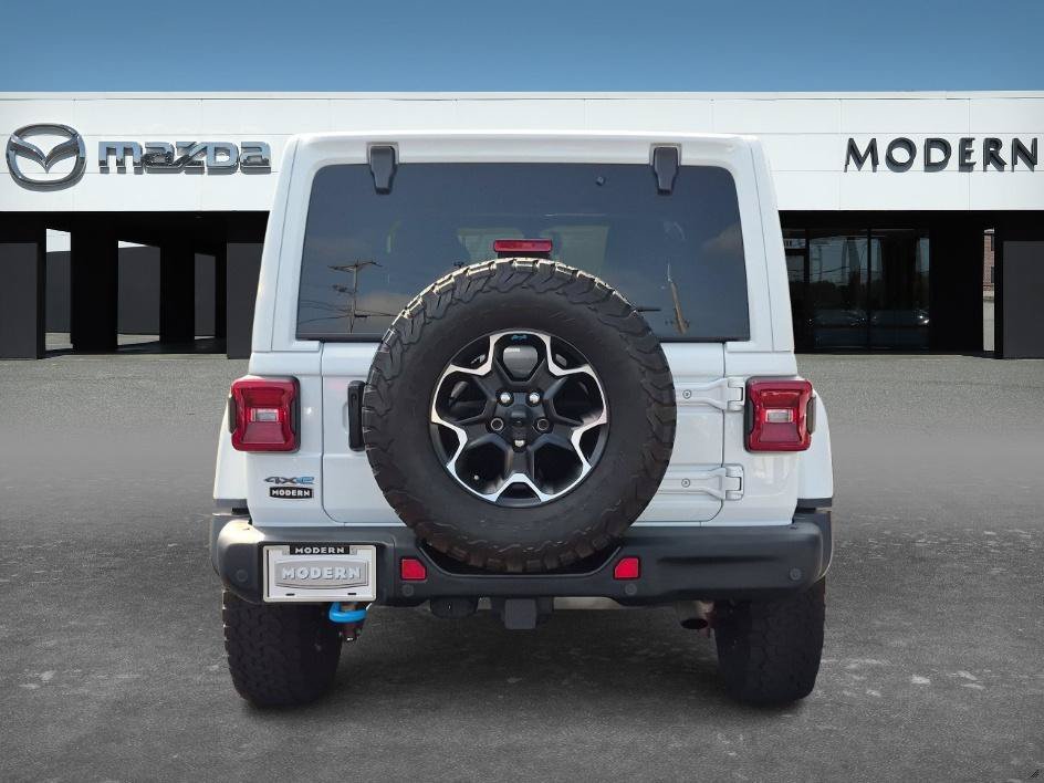 Used 2022 Bright White Clearcoat Jeep Unlimited Rubicon image 4