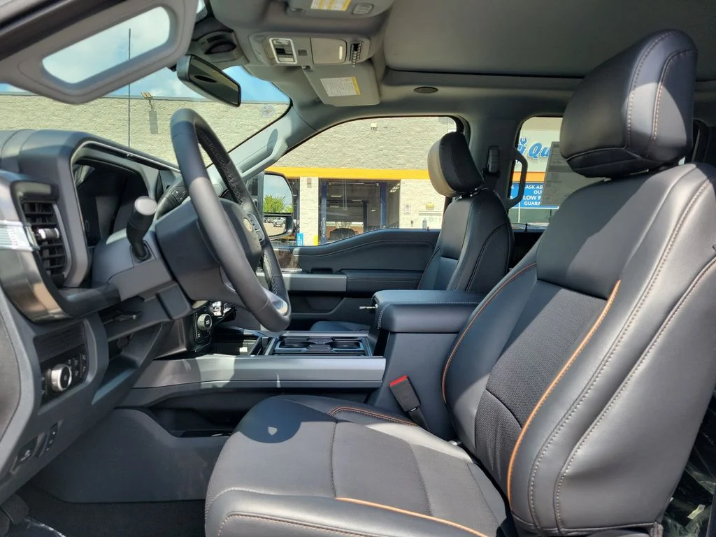 New 2026 Star White Metallic Tri-Coat Ford F-250® Lariat® image 14