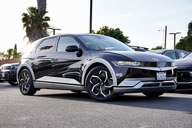 Used 2024 Black Hyundai Limited image 1