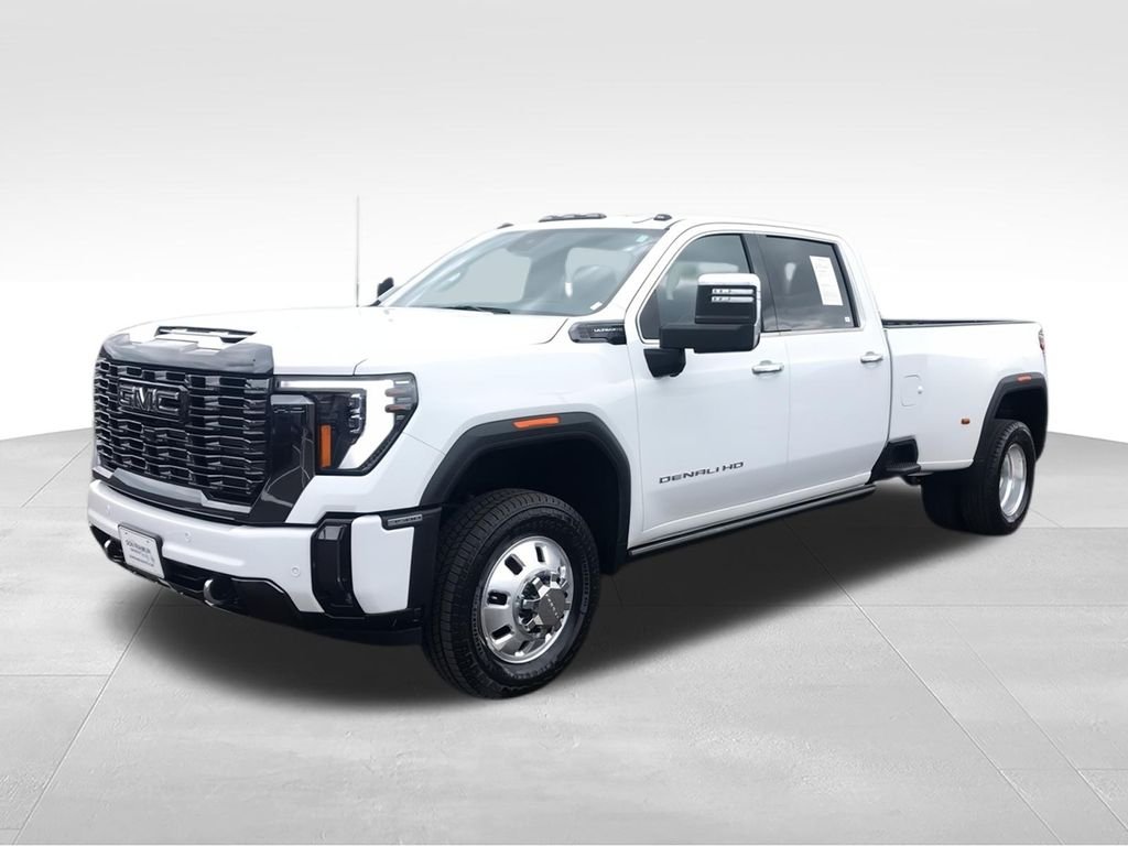 Used 2024 White GMC Denali Ultimate image 4