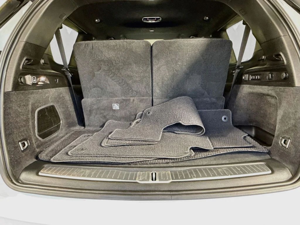 Used 2024 White Jeep Summit image 27