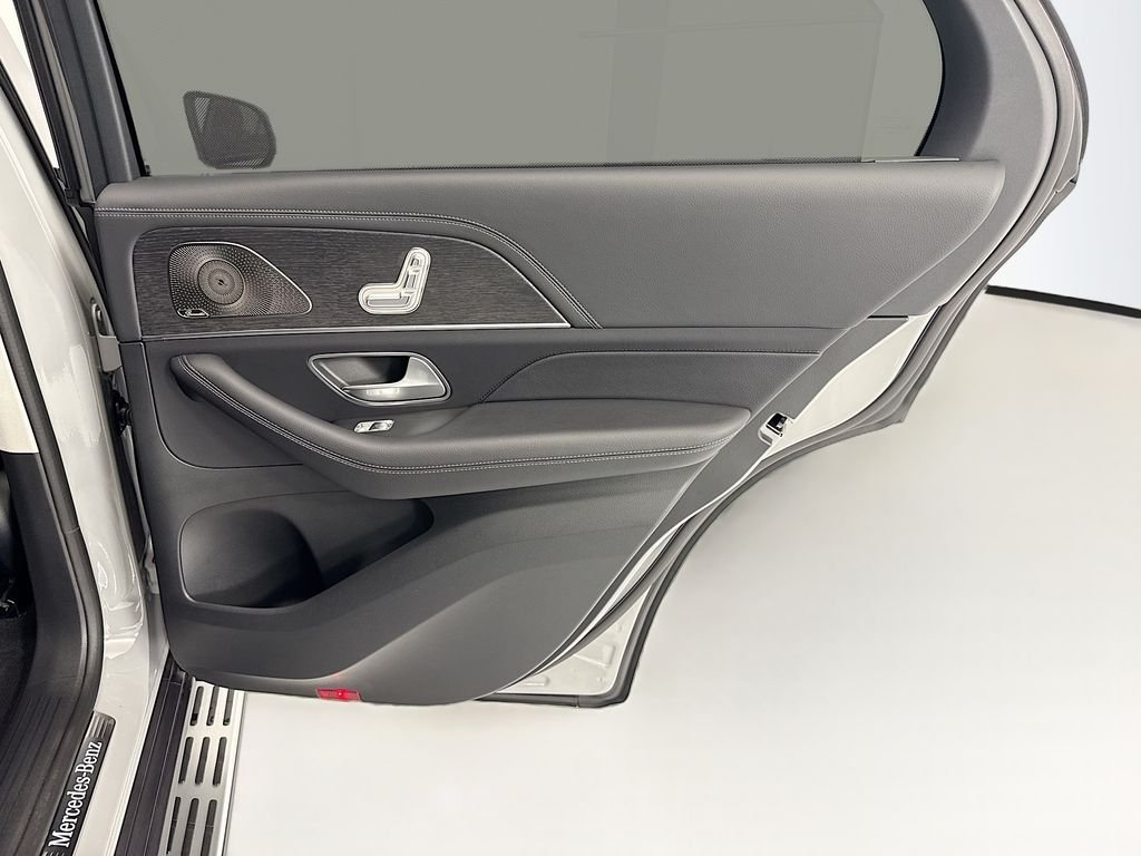 New 2026 MANUFAKTUR Alpine Grey Mercedes-Benz GLE 450 image 26