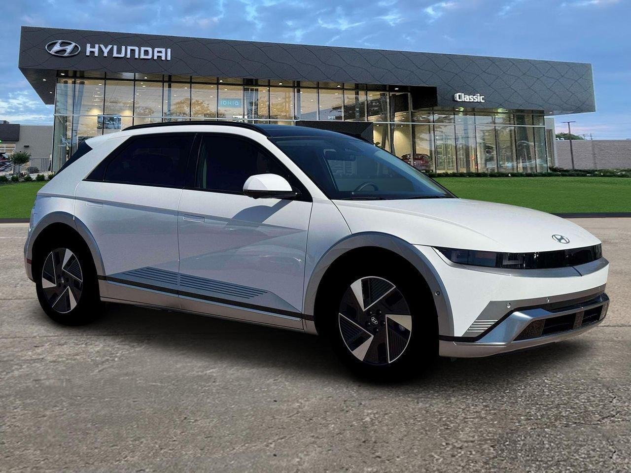 New 2026 Atlas White Hyundai Limited image 10