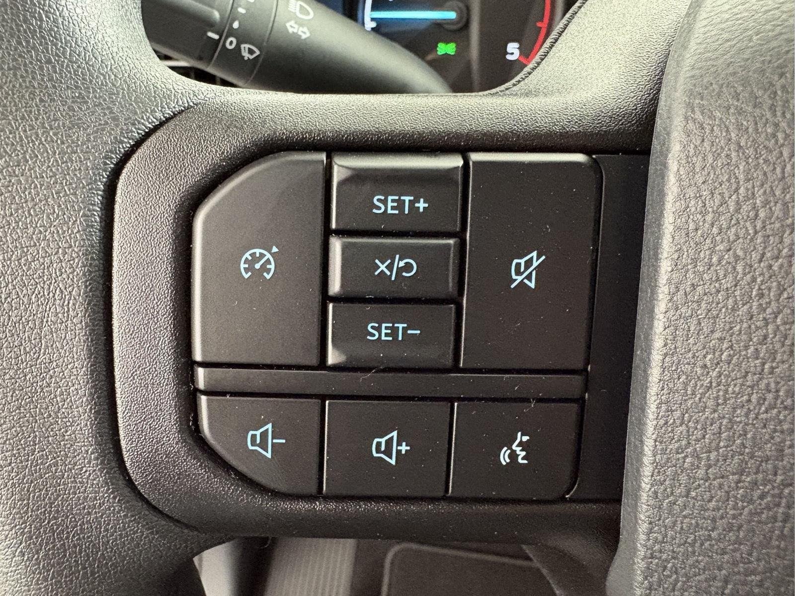 New 2026 Oxford White Ford F-350® XLT image 36