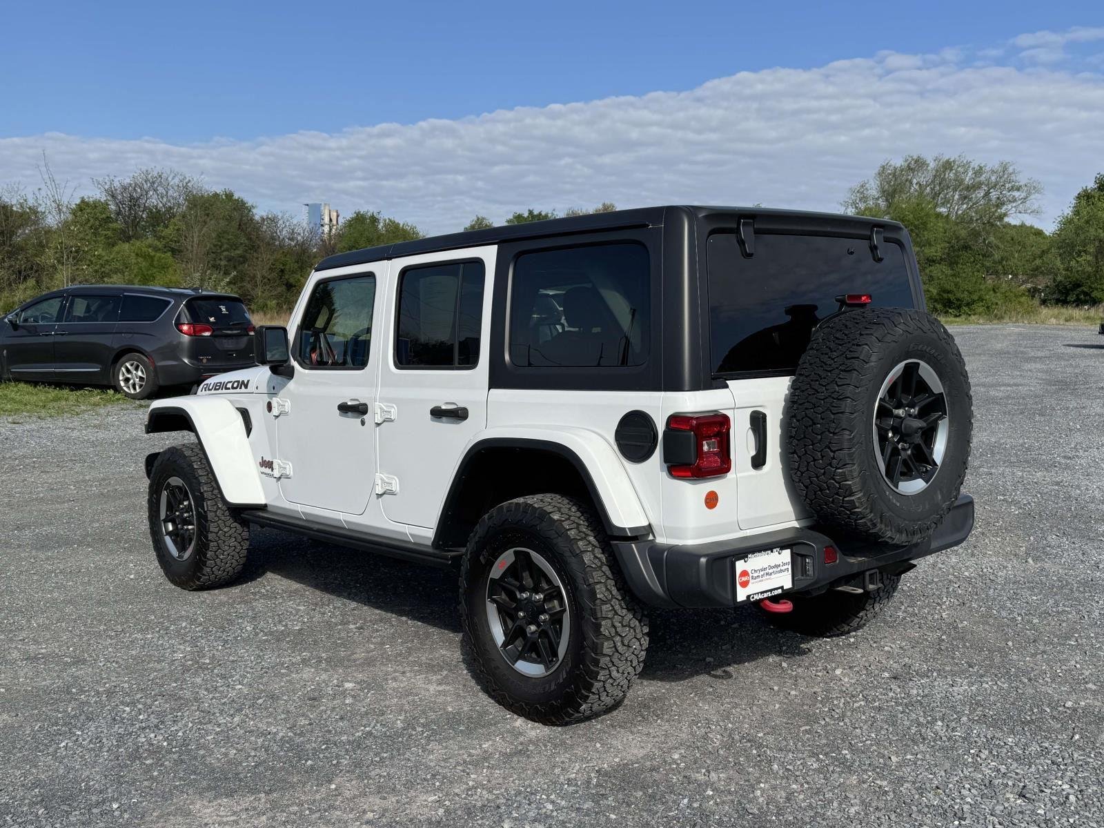 Used 2020 Bright White Clearcoat Jeep Rubicon image 25