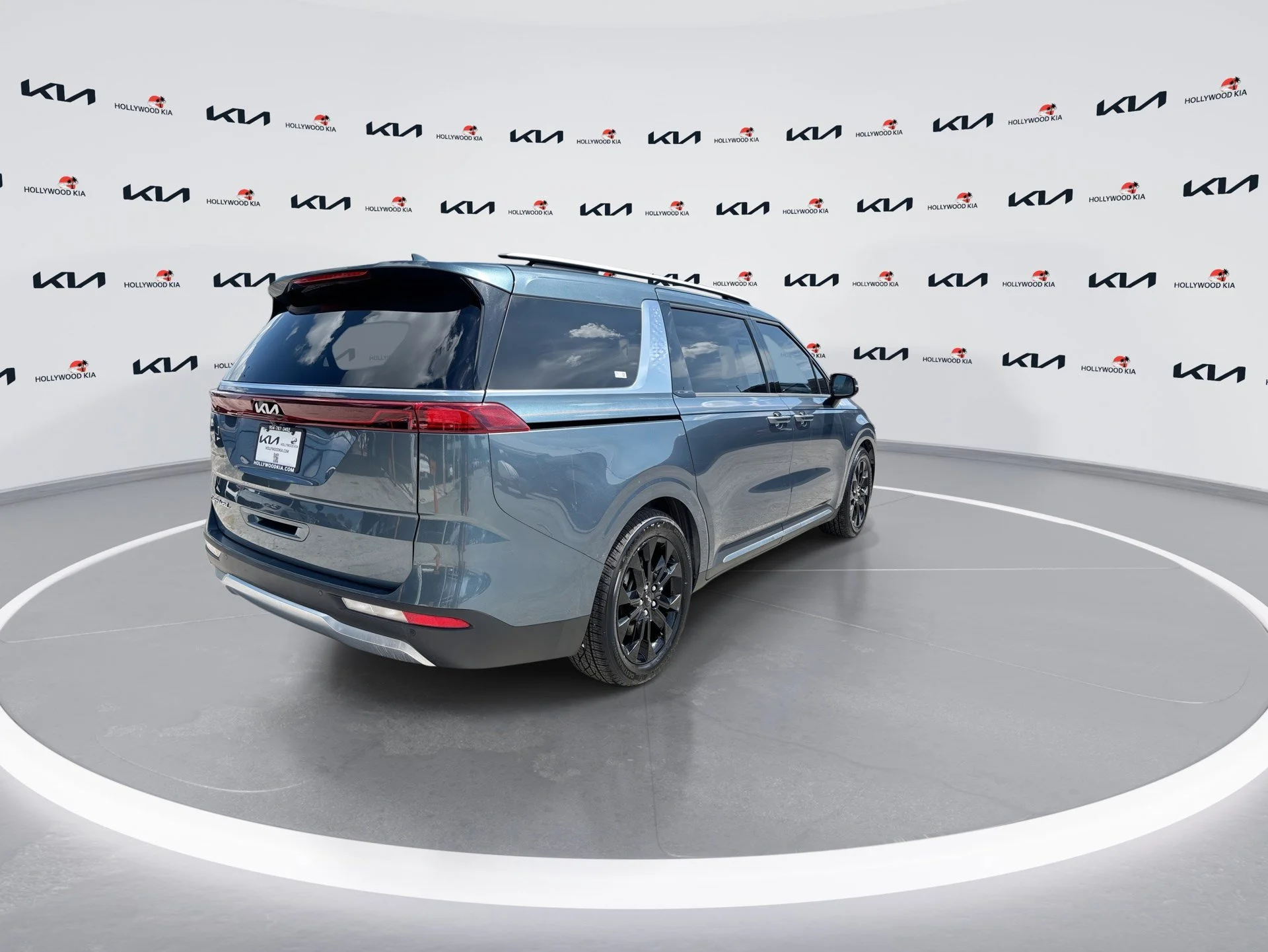 Used 2022 Astra Blue Kia SX Prestige image 8