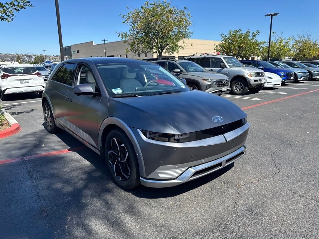 Certified Used 2023 Gray Hyundai Limited image 4