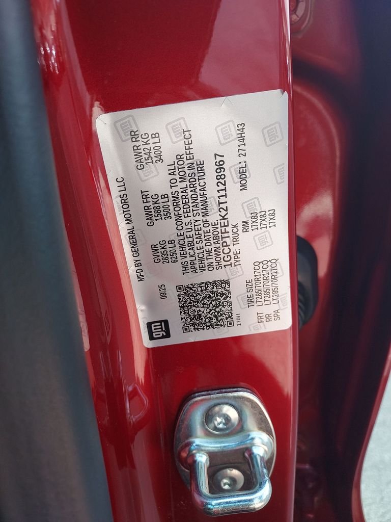 Used 2026 Red Chevrolet ZR2 image 23