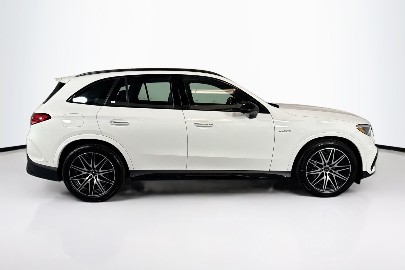 New 2026 Polar White Mercedes-Benz AMG® GLC 43 image 4
