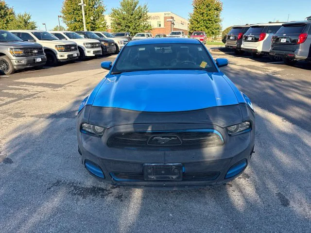 Used 2013 Ford Mustang V6 Premium with VIN 1ZVBP8AM9D5274551 for sale in Kansas City