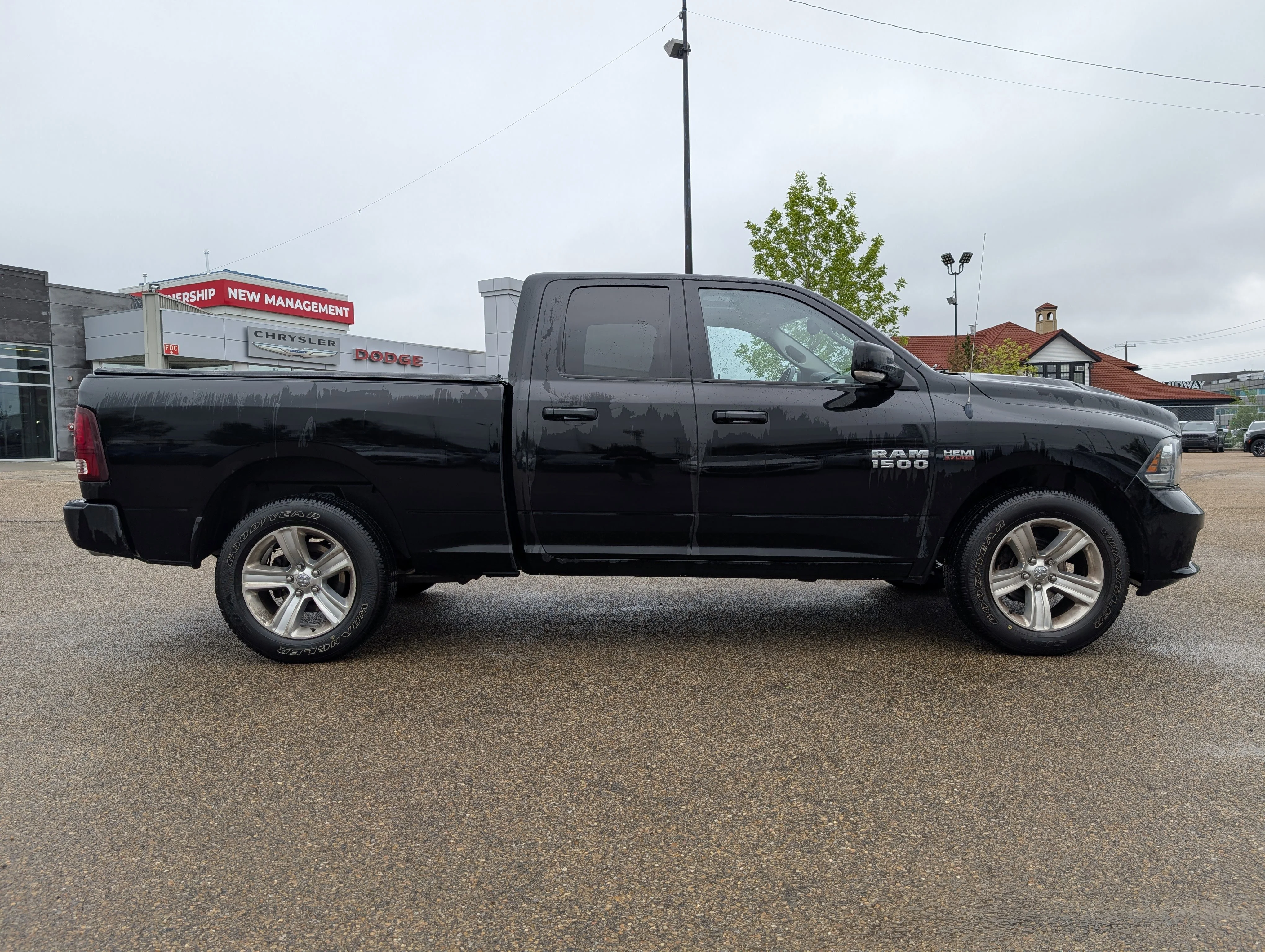 Used 2013 Black Ram Sport image 8