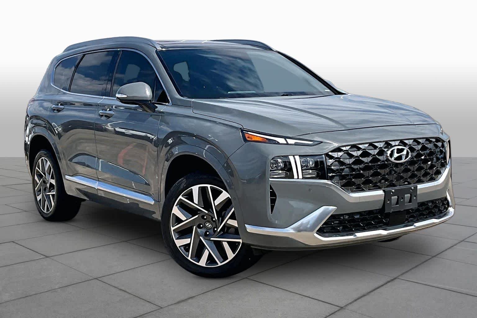 Used 2023 Hampton Gray Hyundai Calligraphy image 3
