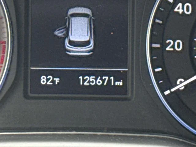 Used 2021 Silver Hyundai SEL image 22