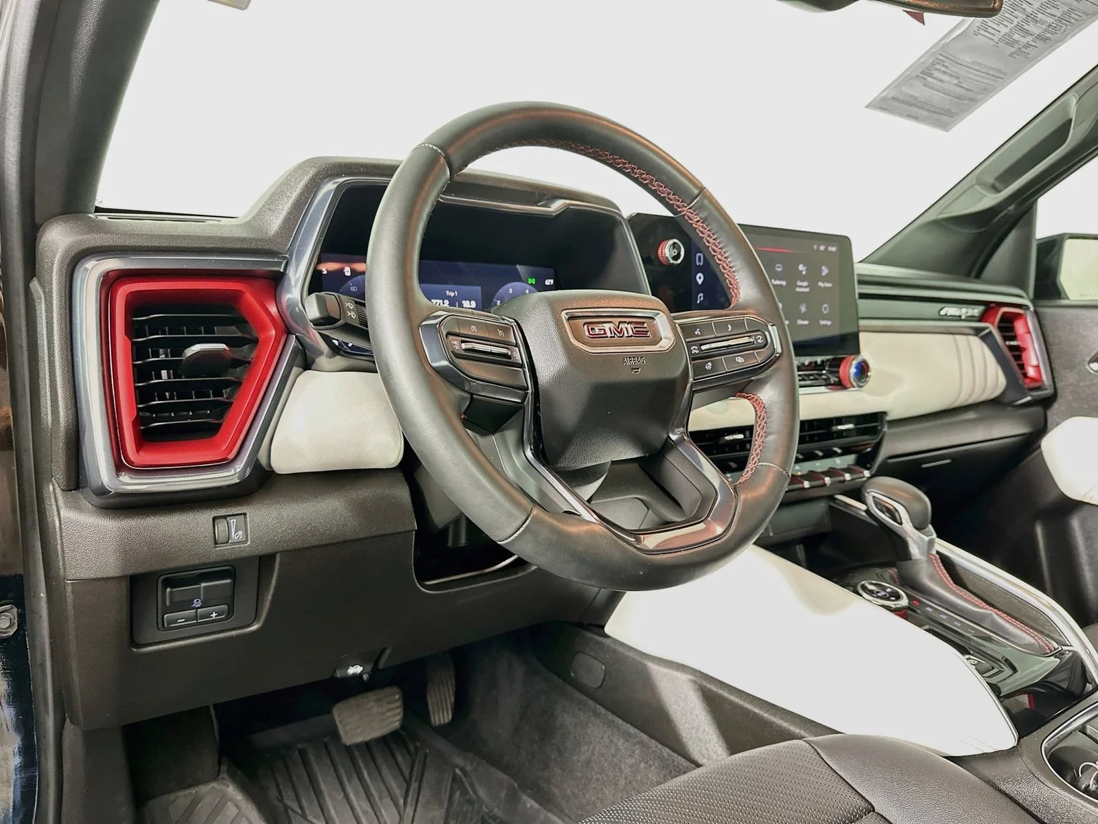 Used 2023 Onyx Black GMC AT4X image 10