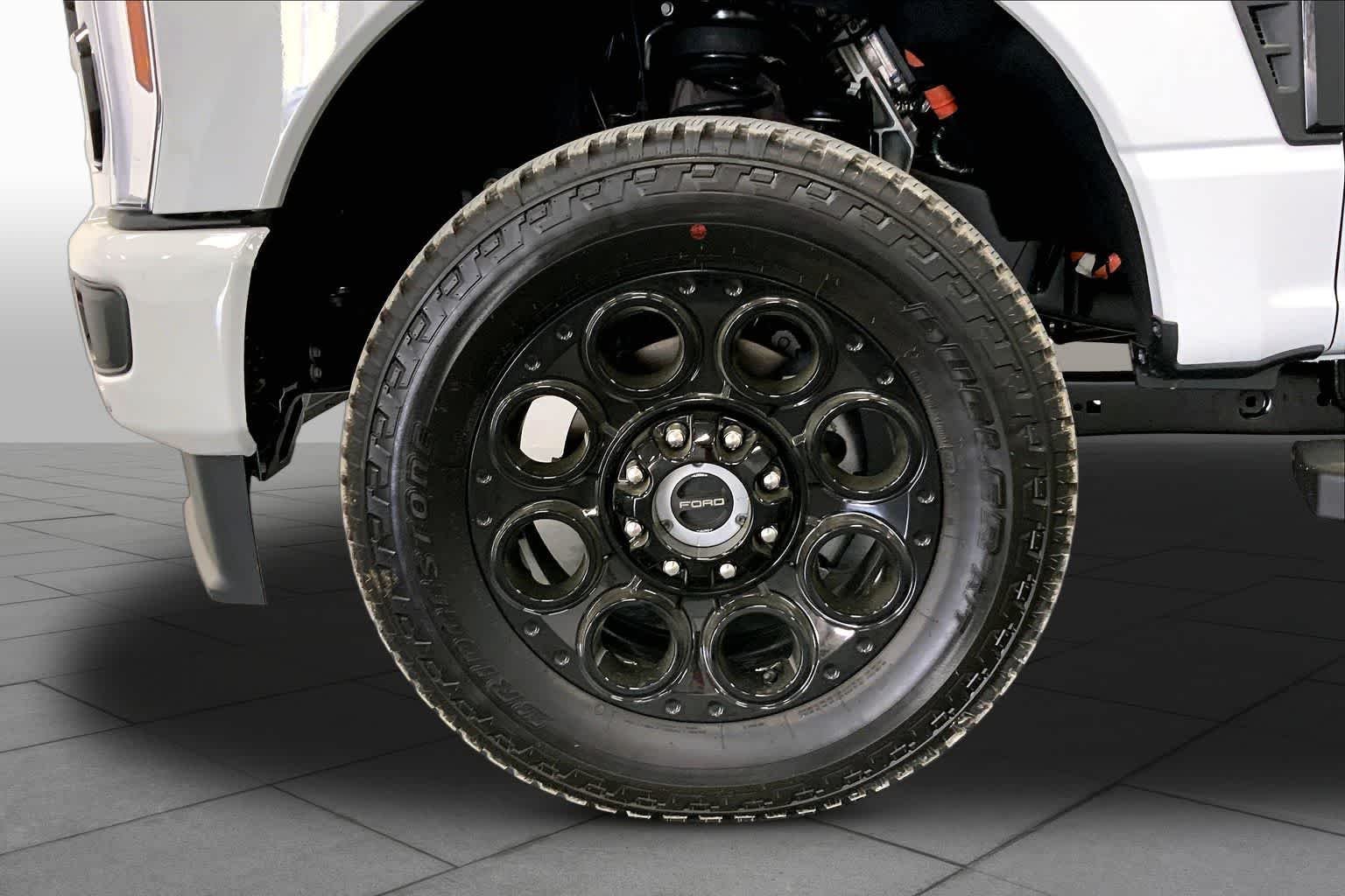 New 2026 Avalanche Ford F-350® Lariat® image 8