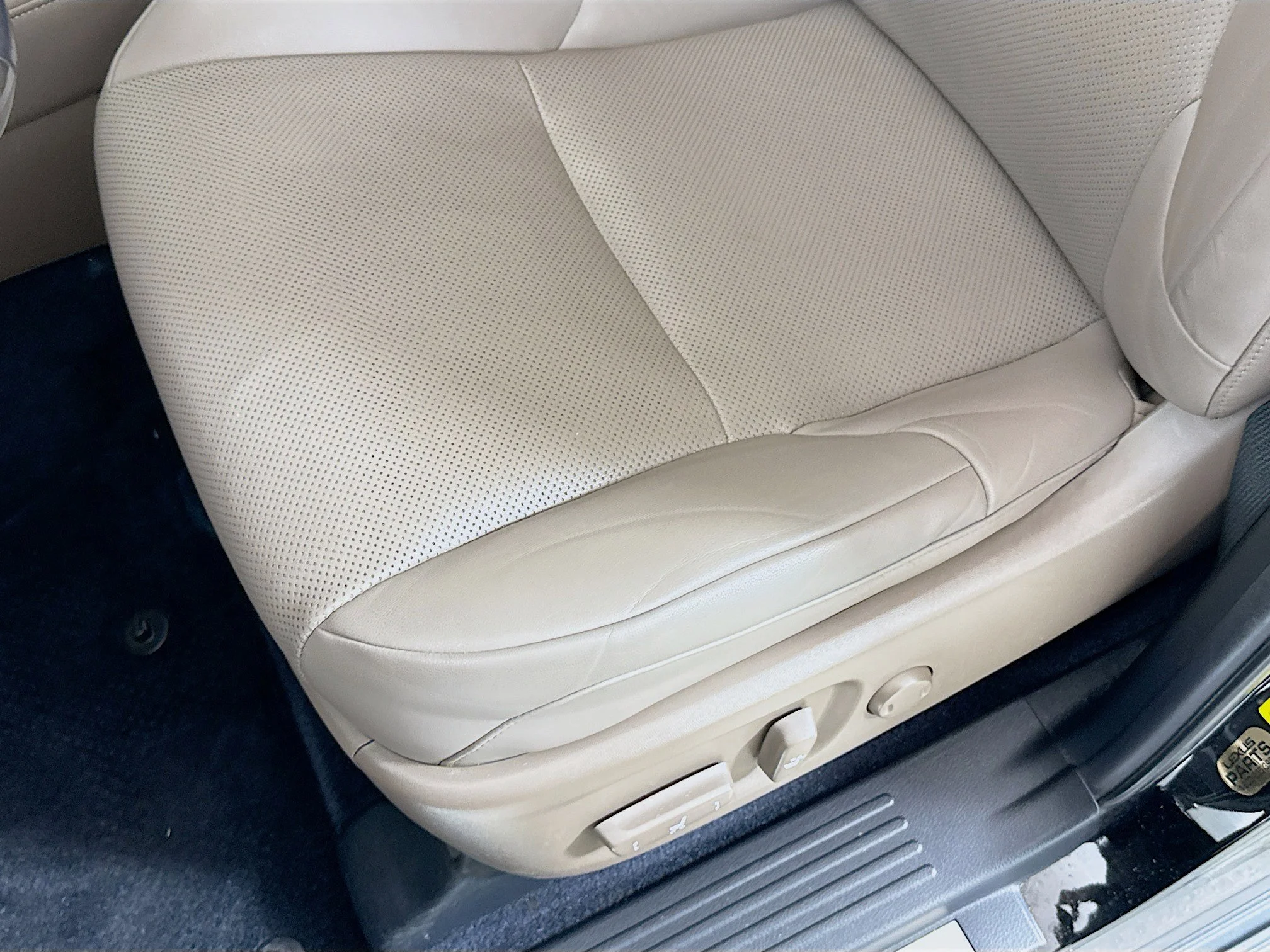 Used 2021 Onyx Black Lexus 460 Premium image 21