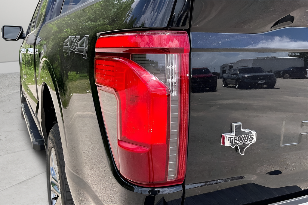 New 2026 Black Ford XLT image 19