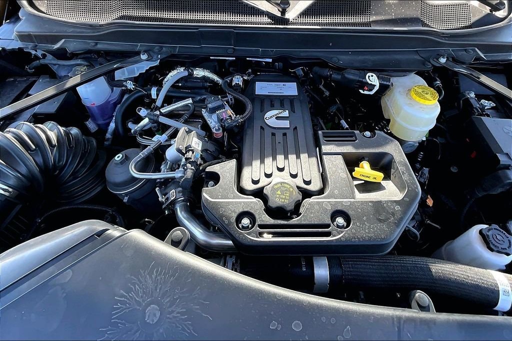 New 2026 Ram 2500 Tradesman 4D Crew Cab