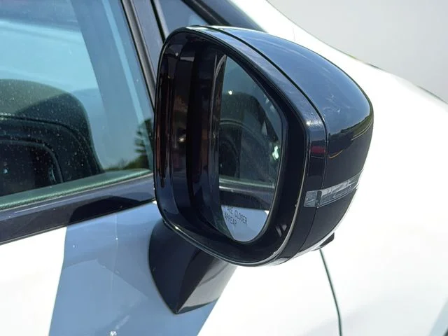 2025 Chrysler Pacifica Select - Photo 33
