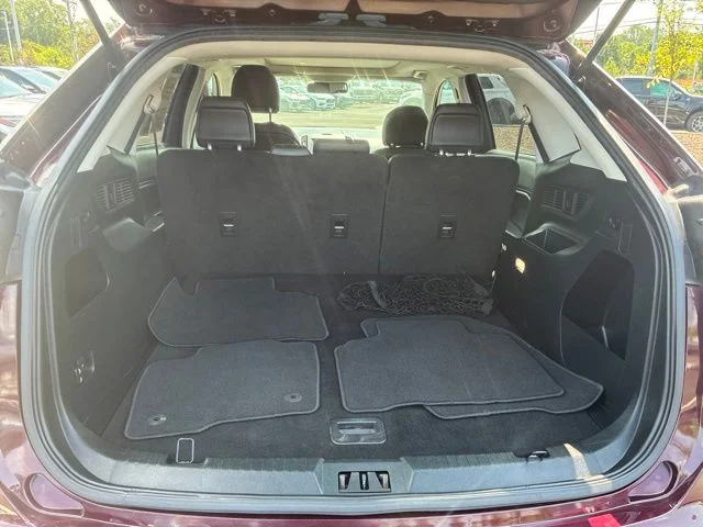 Used 2019 Burgundy Velvet Metallic Tinted Clearcoat Ford SEL image 8