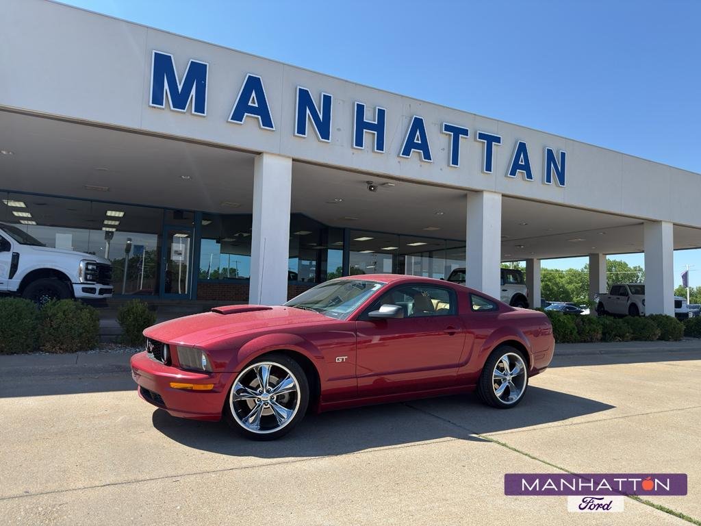 2007 Ford Mustang GT Deluxe's photo