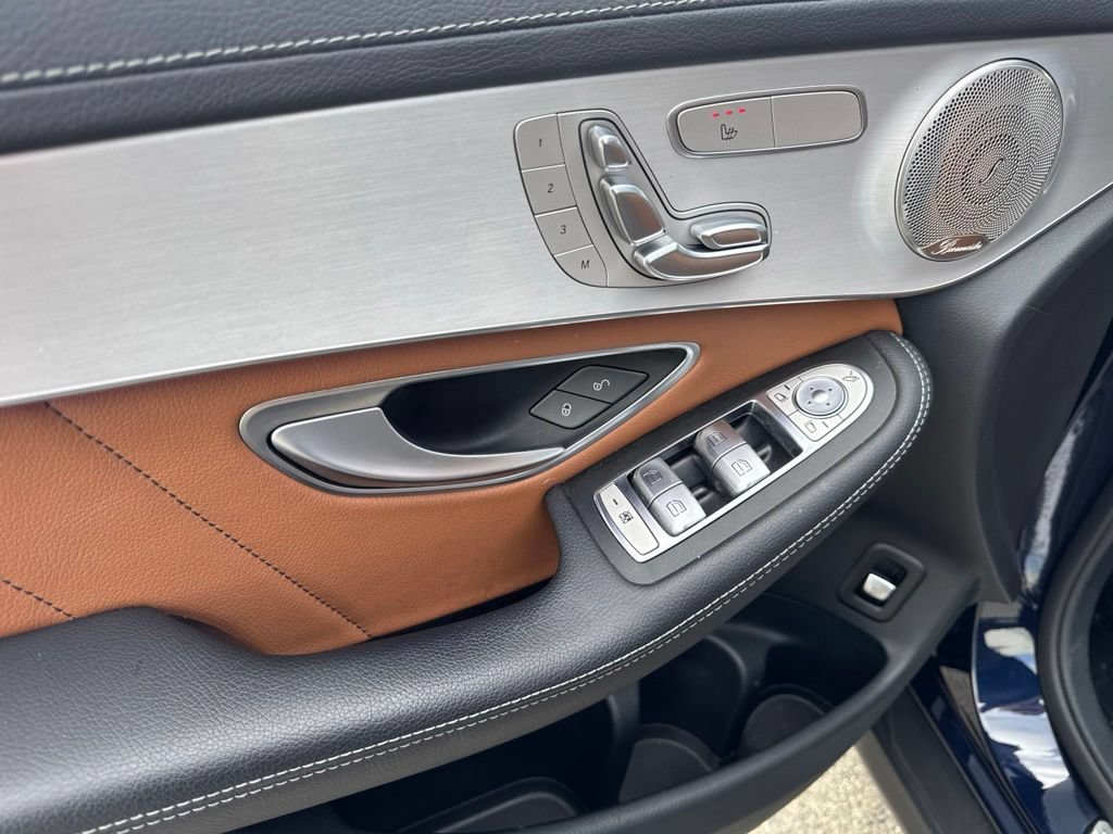 Used 2023 Blue Mercedes-Benz 4MATIC® image 9