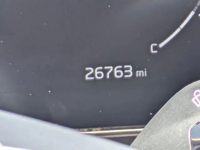 Used 2025 White Kia SX-Prestige image 33