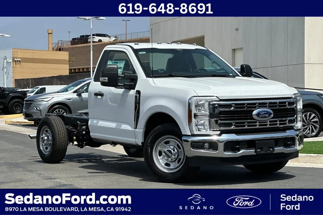 2026 Ford Chassis Cab F-350® XL