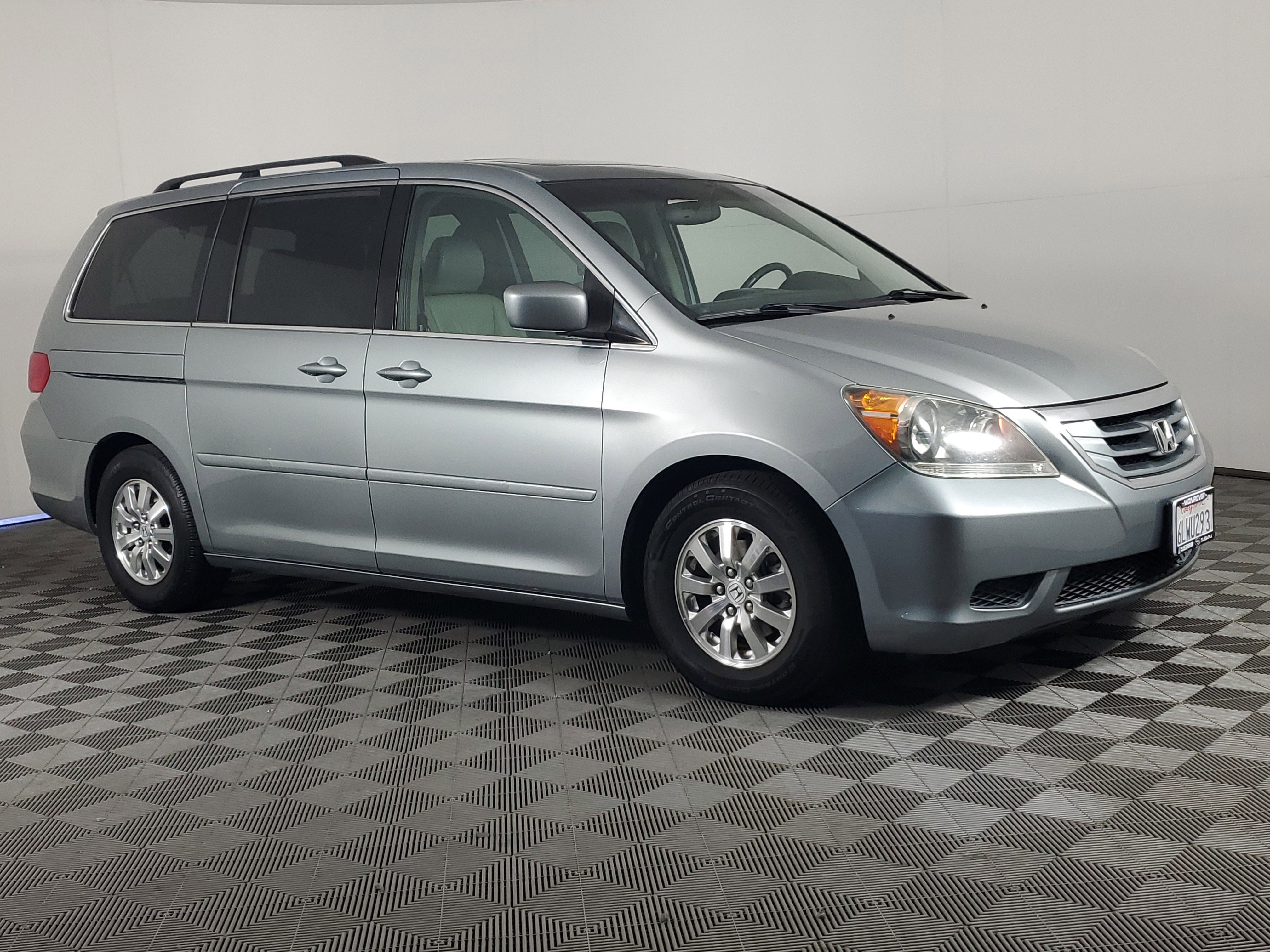 Used 2010 Honda Odyssey EX-L with VIN 5FNRL3H72AB065887 for sale in Monrovia, CA