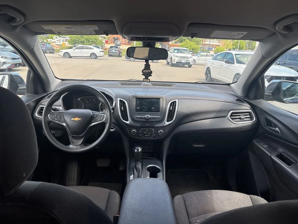 Used 2019 Blue Chevrolet LT image 32