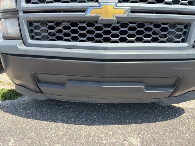 Used 2015 SUMMIT WHITE Chevrolet Work Truck image 3
