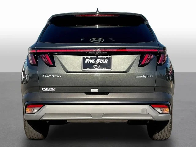 Used 2025 Gray Hyundai SEL Convenience image 6