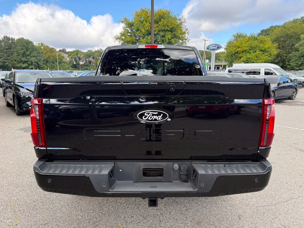 Certified Used 2024 Agate Black Metallic Ford XLT image 9