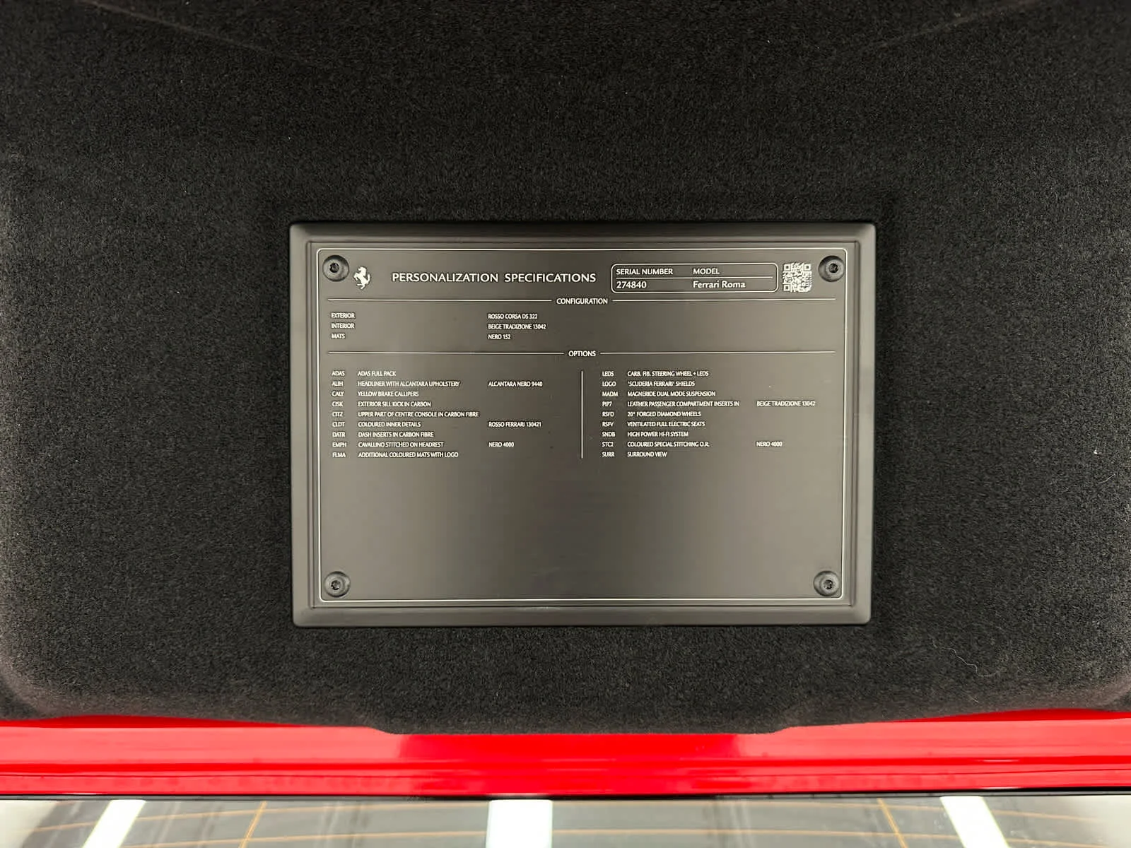 Used 2022 RED Ferrari  image 34