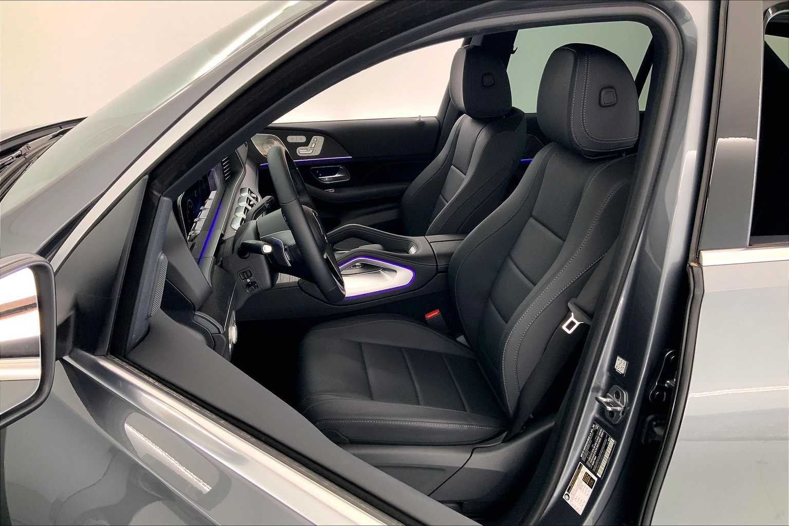 2025 Mercedes-Benz GLE GLE450E - Photo 11