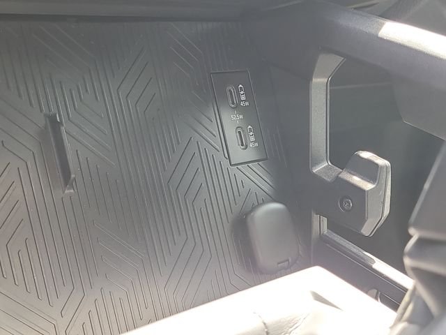 Used 2026  Toyota SR5 image 23
