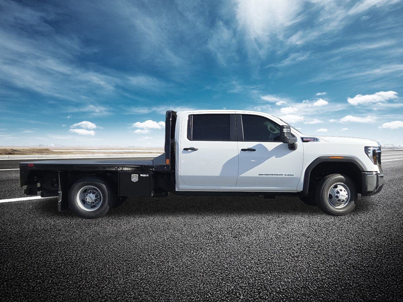 2026 GMC Sierra 3500 Chassis Cab Pro - Photo 22