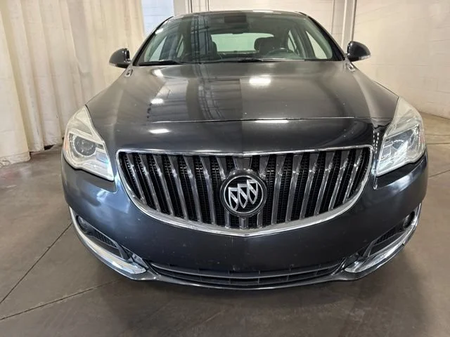 Used 2016 Buick Regal Base with VIN 2G4GK5EX5G9199764 for sale in Defiance, OH