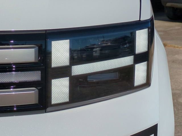 New 2026 White Hyundai SE image 35