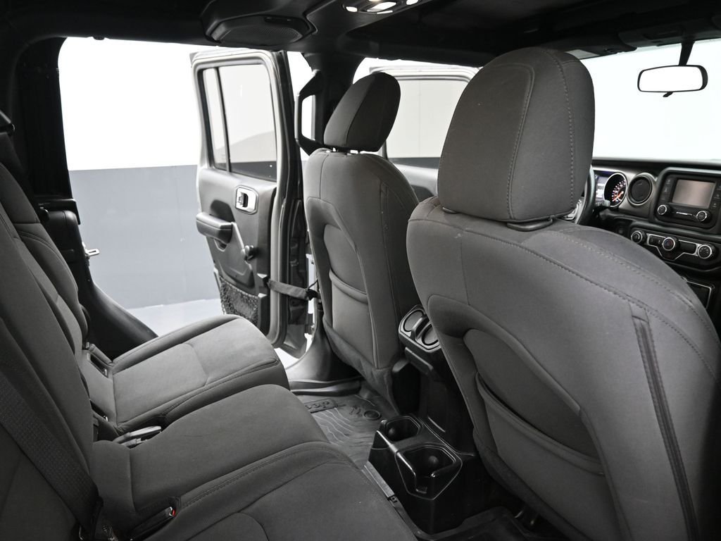 2021 Jeep Gladiator Sport - Photo 18