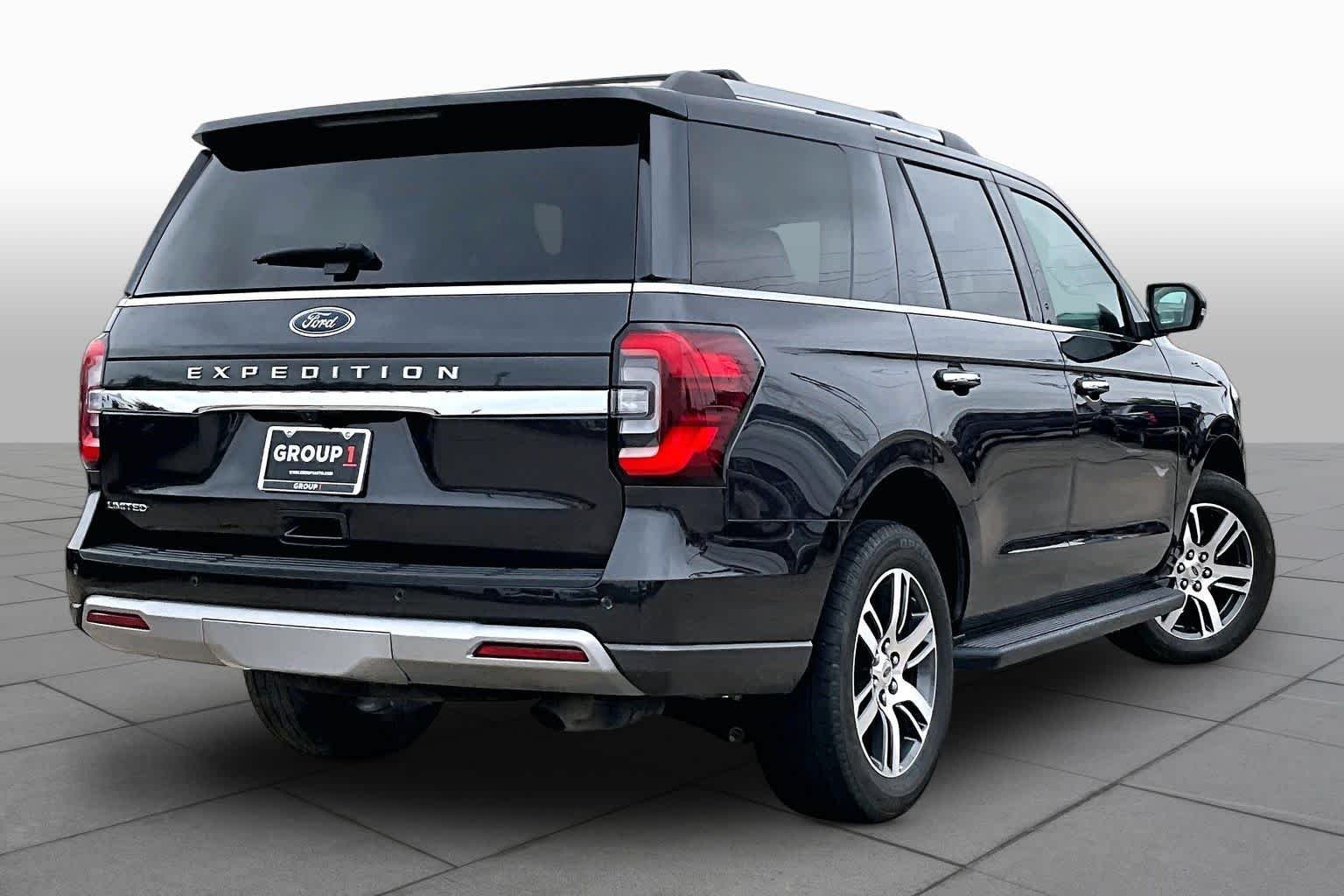 Used 2024 Dark Matter Gray Ford Limited image 13