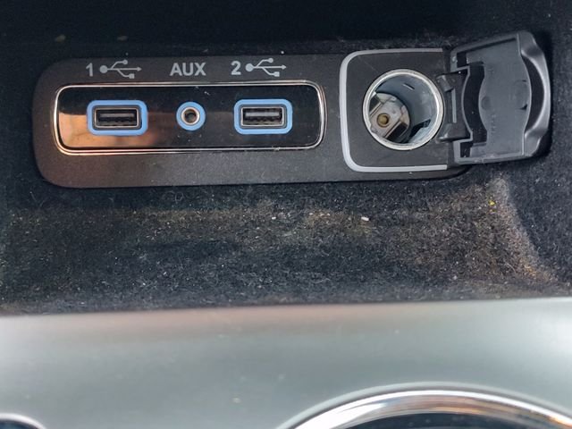 Used 2021 Black Jeep Laredo X image 32