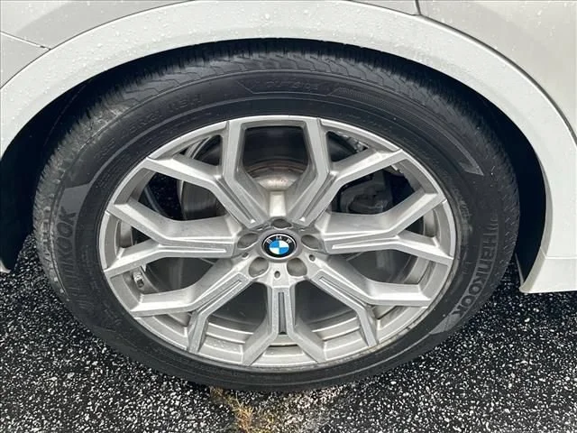 2021 BMW X7 40i - Photo 36