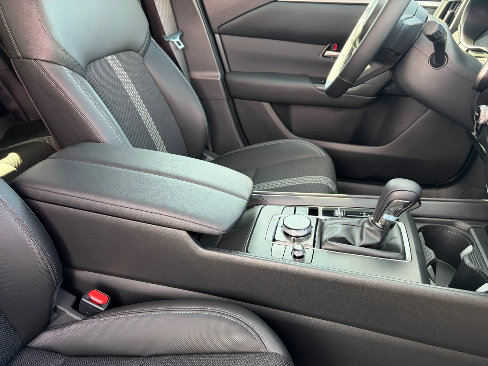 New 2026 Jet Black Mica Mazda 2.5 S Meridian Edition AWD image 19