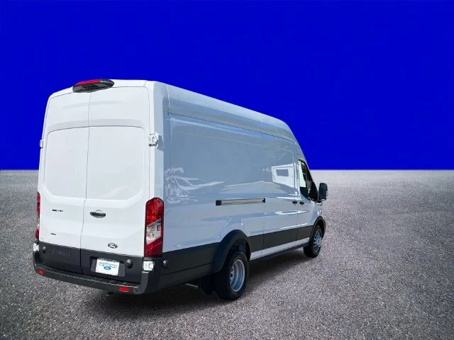 New 2027 Oxford White Ford Cargo Van image 3