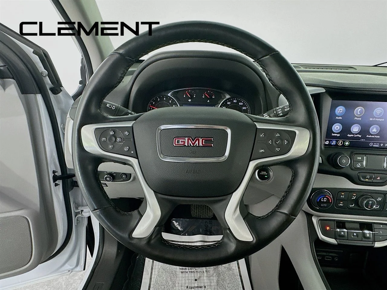Used 2023 Summit White GMC SLT image 15